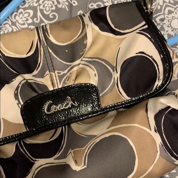 Coach clutch - Picture 3 of 3